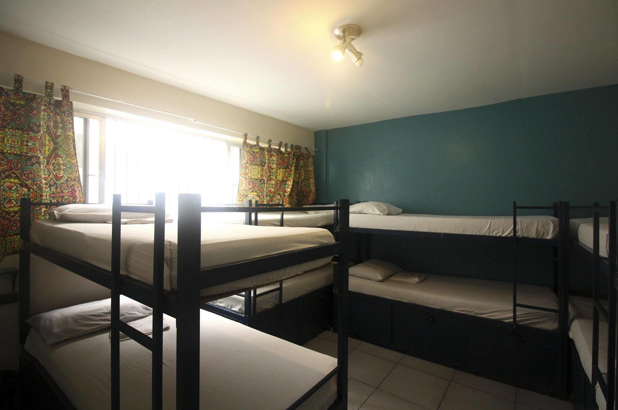 El Misti Rio Copacabana Hostal *
